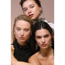 Skygo Alıx Avıen Uzun Süre Kalıcı Doğal Mat Bitişli E Vitamini Içeren Mat Fondöten - Matte Foundation 410 Pale Camel