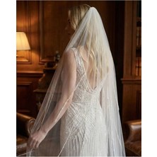 Magic Tiara Detaylı Gelin Duvağı – Romantik & Işıltılı Dokunuş