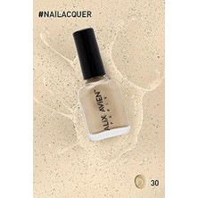 Sedefli Gold Oje 30 - Yüksek Pigmentli Uzun Süreli Kalıcılık Hızlı Kuruma - Nail Lacquer 30