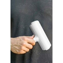 Özgürce Tüy ve Toz Alıcı Hazneli Gırgır 19X19X5 Cm, Pratik ve Kullanışlı