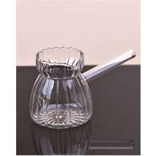 Feyza Design Işte 75 Karakteri Aşmayan, Marka Içermeyen ve Olumlu Bir Ürün Başlığı Önerisi:isıya Dayanıklı Cam Cezve Şeritli, Boroksilikat Malzeme, Şık Tasarım