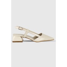 Modezya Vanessa Bej Mat Arka Toka Sivri Burun Topuklu Ayakkabı