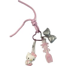 Miniso Hello Kitty Lisanslı Oturarak Duran Figür Kolye