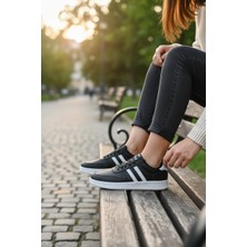 Enoch Kadın Spor Ayakkabı Kontrast Bant Detaylı ve Perfore Burunlu Düz Tabanlı Günlük Casual Sneaker