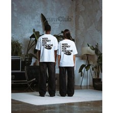 Need Money For Porsche Baskılı Unisex T-Shirt