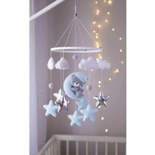 Metfiq (Müziksiz)Ayıcık Gelişim Odaklı Beşik Yanı Keçe Dönence Bebek Çocuk Odası Süsü