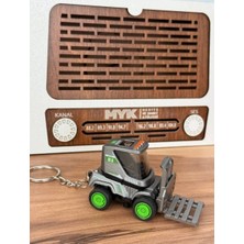 MYK Hediye ve Sanat Atölyesi Metal Iş Makinesi Anahtarlık ve Çanta Süsü Çalışan Aksamlı Birinci Sınıf Malzeme Gerçeğinin Benzeri Tasarım