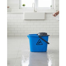 Özgürce Mavi Renkli Paspas ve Yer Temizlik Kovası, Şık ve Kullanışlı Tasarım