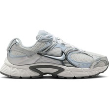 Nike W V5 Rnr Kadın Günlük Spor Ayakkabı Rahat ve Hafif Sneaker