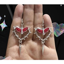 Dükkan Design Dikenli Kalp Kırmızı Kelebek Küpe