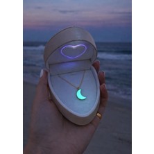 Soprano Silver Gece Parlayan Ay Kolye, Gecenin Zerafeti ve Işıltısı