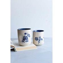 Nora Atelier Ceramic Blue Blossom Serisi, Old Tale Desen, Kulpsuz Form Mug
