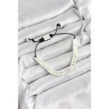 Hayat Store Pirinç Asansörlü Beyaz Juju Kadın Bileklik - Lisinya