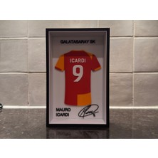 Icardi Forma Çerçeve Figür