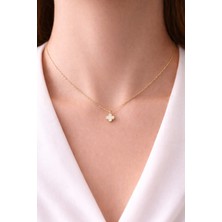 Youday Accessories Altın Renk Yonca Figürlü Çelik Kolye Model 18 – Kararmaz, Paslanmaz, Şık &amp; Minimal Kadın Kolyesi