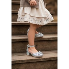 Işıltılı ve Taşlı Prenses Resimli Fiyonklu Kız Çocuğu Topuklu Abiye Ayakkabısı