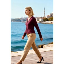 Benerly Kadın Bluz V Yaka Uzun Kol Fermuarlı Ribana Örme Kumaş Düz Desen Fitted Kalıp Regular Kesim