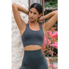 Jerf Gela Antrasit Kadın Spor Bra Dikişsiz Nefes Alabilir Kumaş ve Şık Tasarım