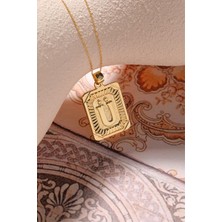 Moom Mücevherat Kadın 14 Ayar Altın Kare Harf Kolye Ü Harfi Altın Kolye Zincirli Harf Kolye