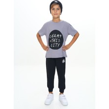 Toontoy Erkek Çocuk 2'li Takım Baskılı Bisiklet Yaka Kısa Kollu T-Shirt & Beli Paçası Lastikli Cepli Jogger Eşofman Altı - Renk Bloklu & 2 Iplik