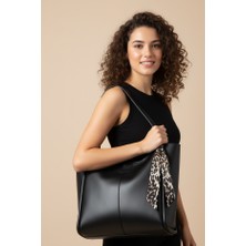 Mifella Kadın Premium Vegan Deri Fular Detaylı Şık Omuz ve El Çantası Yumuşak Dokulu Geniş Hacimli