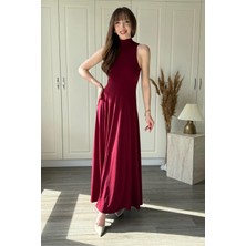 Dilay Gökoğlu Butik Halter Yaka Boyunlu Pileli Zarif Maxi Elbise