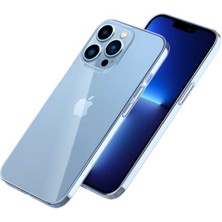 Büşra Ayhan iPhone 13 Pro Uyumlu Bsay Blok Kapak-Renksiz