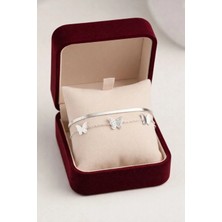 Zarif Kelebek Motifli Taşlı Kadın Bileklik