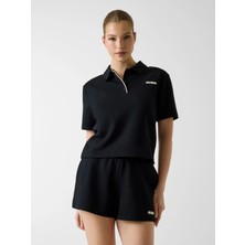 Guess Clara Kutulu Kesim Polo Yakalı Kadın Siyah Polo T-Shirt V6GP12K3044-JBLK