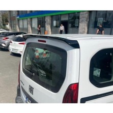 Universal Fiat Doblo 4 Astarlı Anatomik Spoiler