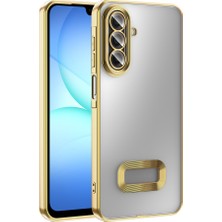 Galaxy A17 Kılıf Kamera Korumalı Logo Gösteren Zore Omega Kapak - Gold