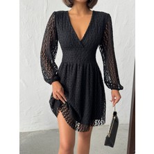 Jashope V Yaka Uzun Kollu Mini Dantel Elbise