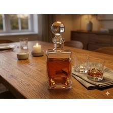 Şeffaf Karaf Viski Şişesi