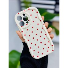 Pucutun 16 Promax Dalgalı Kırmızı Kalpler Tasarımlı Silikon Kılıf
