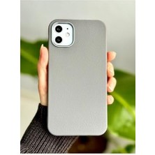 Pucutun 11 ile Uyumlu Estetik Dokulu Deri Görünümlü Esnek Silikon Kılıf