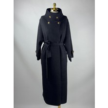 Ghisa Siyah Renk Kaban