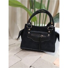 Kadın Siyah Çapraz Askılı Süet El ve Omuz Çantası