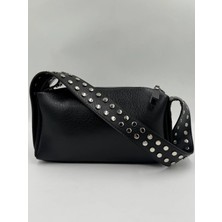 Kadın Siyah Liverpool Zımba Detaylı Omuz Çantası – Günlük & Şık Kullanım