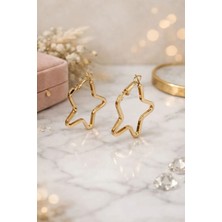 Kadın Gold Yıldız Halka Küpe – Şık ve Modern Tasarım