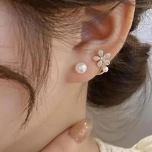 Inci Detay Zirkon Taşlı Gold Kaplama Çelik Yonca Küpe