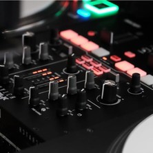 MarkEntegra Profesyonel Dj Mikseri - 24-Bit Ses Kalitesi ve Performans Padleri