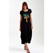 Modanı Seç Siyah Yuvarlak Yaka Kısa Kollu Ağaç Nakışlı Püsküllü Uzun Elbise