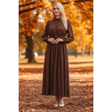 Feminist Kahve Boydan Düğme Kapamalı Bileği Lastikli Beli Kemerli Elbise 4593459.05