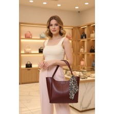 Mifella Kadın Premium Vegan Deri Fular Detaylı Şık Omuz ve El Çantası Yumuşak Dokulu Geniş Hacimli