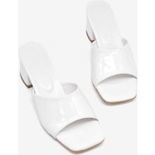 Tonny Black Kadın Beyaz Rahat Kalıp Topuklu Terlik