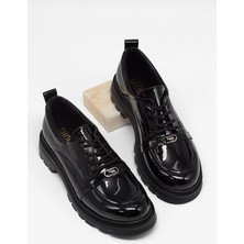 Tonny Black Kadın Siyah Rugan Rahat Kalıp Termo Taban  Bağcıklı Günlük Ayakkabı