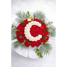 Lazerus Cnc Markalama 41’li Kırmızı Gül Aranjmanı – Özel Günler Için Zarif Buket