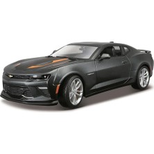 Maıs 31385 1 18 2017 Chevrolet Camaora Fifty