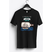 MGAX Denizci Şişedeki Yelkenli Baskılı Regular Sıfır Yaka %100 Pamuk Unisex Penye T-Shirt