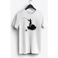 MGAX Balıkçı Kayıkla Balık Tutma Baskılı Regular Sıfır Yaka %100 Pamuk Unisex Penye T-Shirt